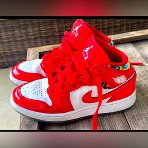 Boys 3.5 Jordan 1 Mid Barcelona